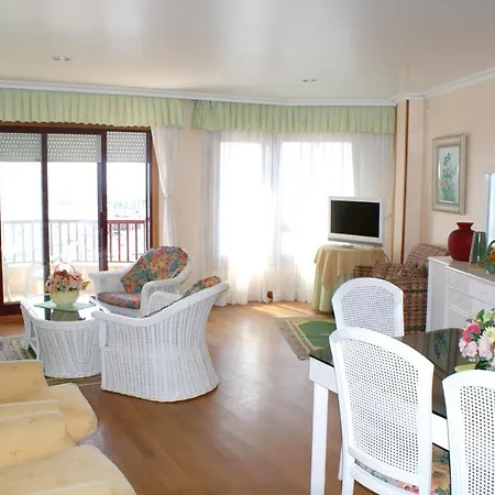 3 Bedrooms At 50 M Away From The Beach With Sea View And Furnished Terrace * Sanxenxo