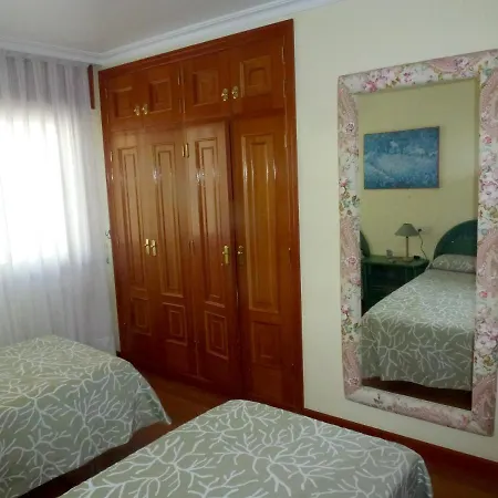 3 Bedrooms At 50 M Away From The Beach With Sea View And Furnished Terrace Apartamento Sanxenxo