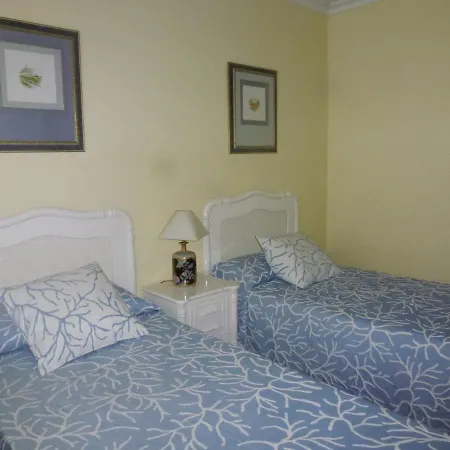 3 Bedrooms At 50 M Away From The Beach With Sea View And Furnished Terrace Apartamento Sanxenxo