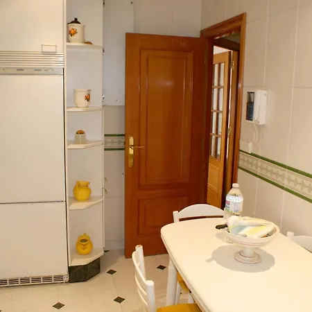Apartamento 3 Bedrooms At 50 M Away From The Beach With Sea View And Furnished Terrace *